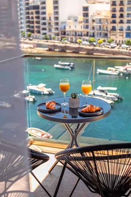 Stylish Seafront Spinola Apartment St. Julian's Zewnętrze zdjęcie
